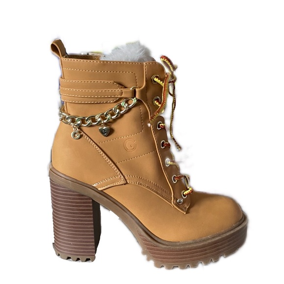 Guess Boots Lug Sole Platform Embellished GBG Gold Chain Los Angeles - Picture 4 of 8